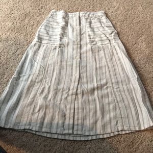 Beautiful linen skirt